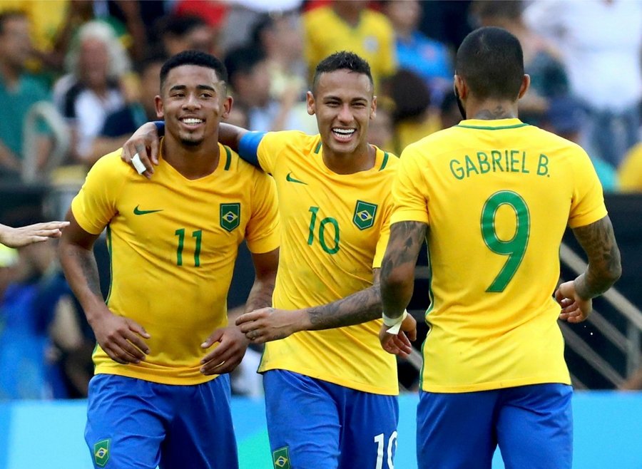 В финале олимпийского футбольного турнира в Рио сыграют Бразилия и Германия