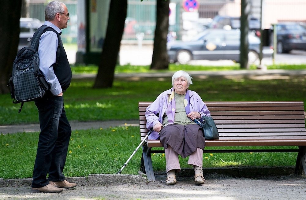 Правительство РФ увеличит пенсии в 2019 году