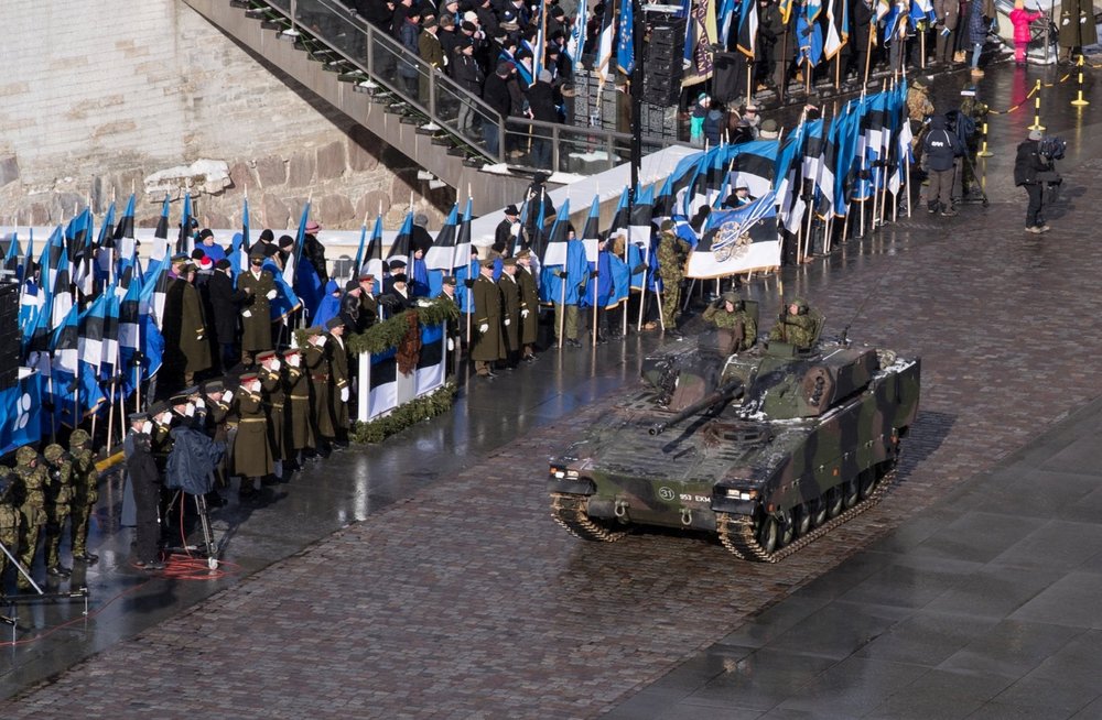 Военный парад в Эстонии парад, Эстонской, участие, Республики, Эстонии, словам, проблем, «злые, удалось, которого, успеха, добиться, одному, государства», странам, сильнейшему”», сказала, достанется, принципом, руководствуются