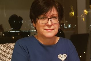 Rita Ternos